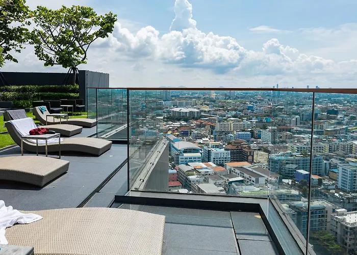 Luxury Condo Edge Central Pattaya