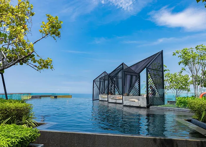 Luxury Condo Edge Central Pattaya